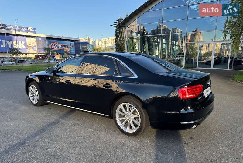 Седан Audi A8 2011 в Киеве