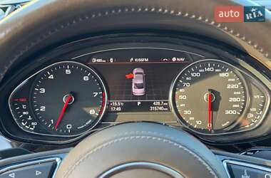 Седан Audi A8 2011 в 