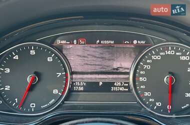 Седан Audi A8 2011 в 