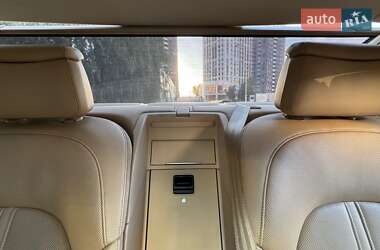 Седан Audi A8 2011 в 