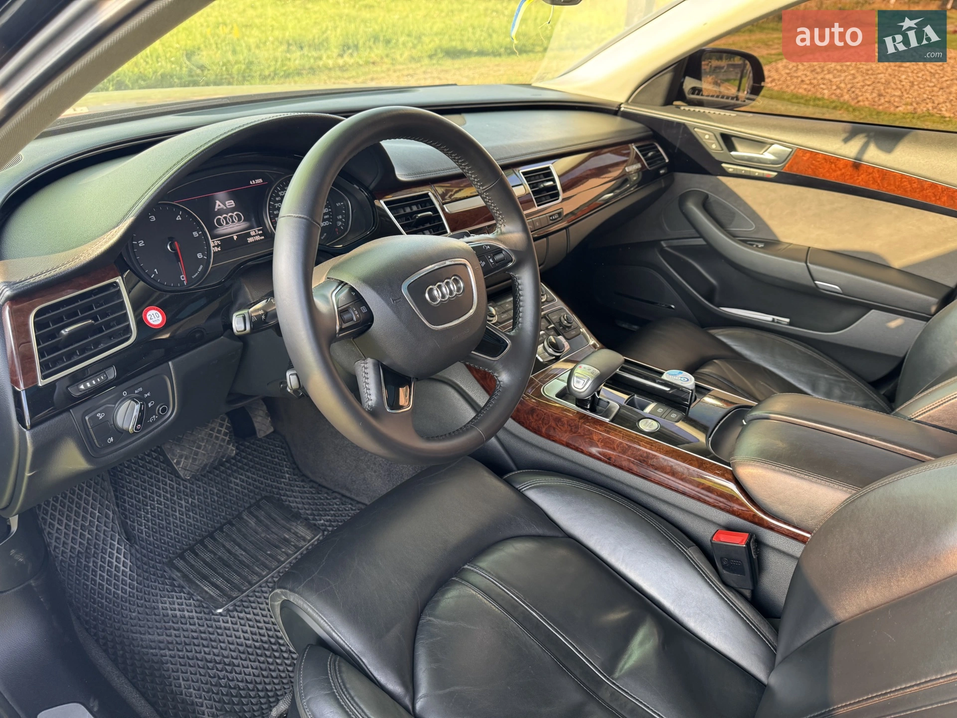 2011 Audi A8 - мініатюра 19