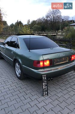 Седан Audi A8 2002 в 