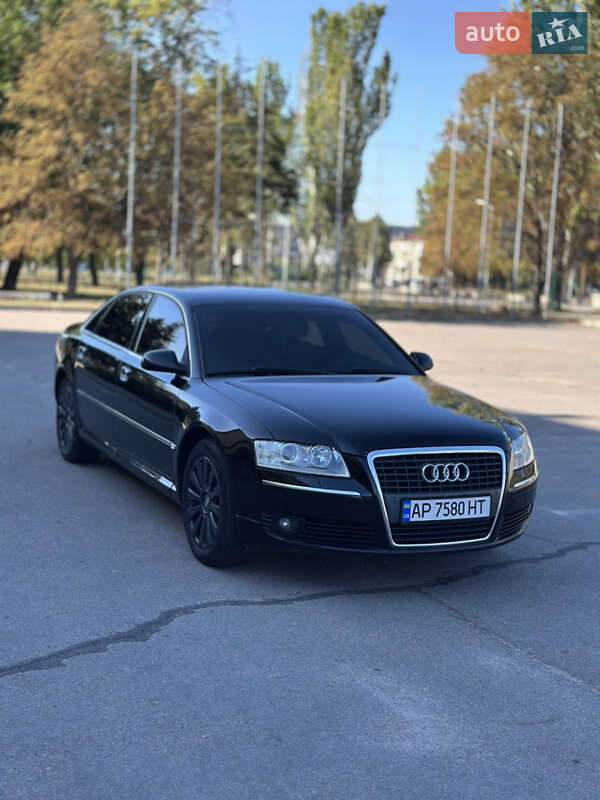 Седан Audi A8 2006 в Запорожье