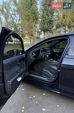 Седан Audi A8 2021 в 