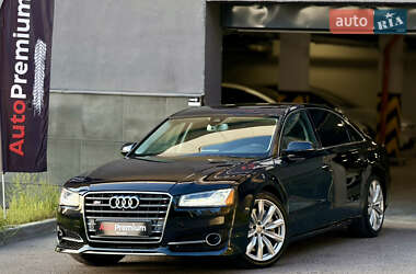 Седан Audi A8 2017 в Харкові