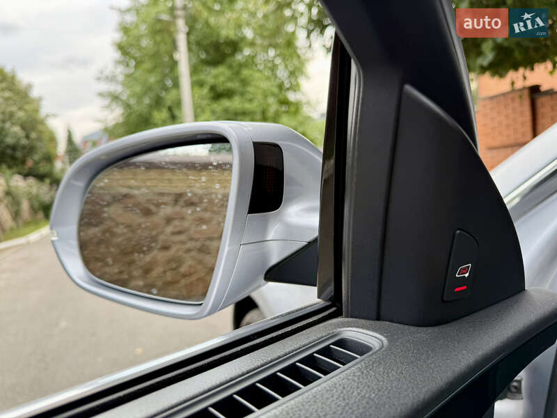 Седан Audi A8 2014 в Киеве фото 9 Седан Audi A8 2014 в Киеве