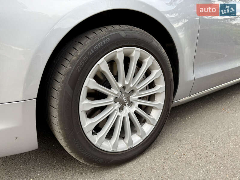 Седан Audi A8 2014 в Киеве фото 4 Седан Audi A8 2014 в Киеве