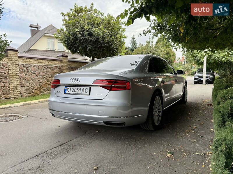 Седан Audi A8 2014 в Киеве