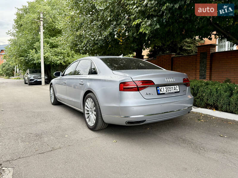 Седан Audi A8 2014 в Киеве