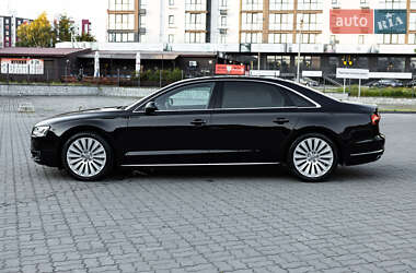 Седан Audi A8 2015 в Луцке