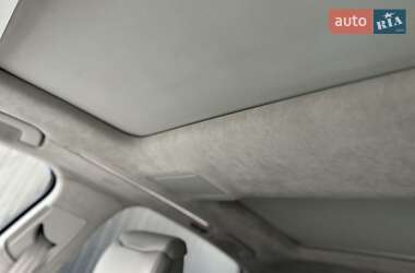 Седан Audi A8 2015 в 