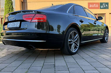 Седан Audi A8 2011 в 