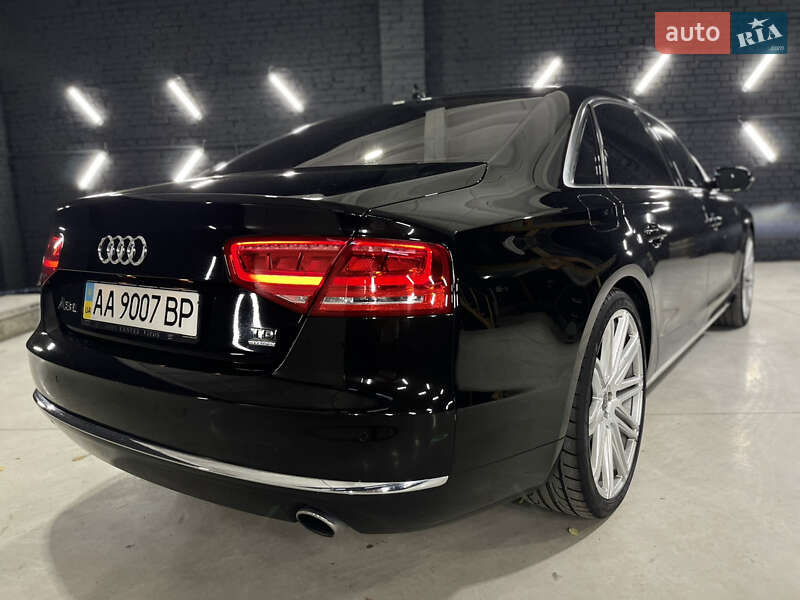 Седан Audi A8 2011 в Києві