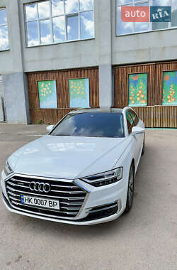 Седан Audi A8 2018 в 