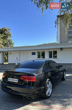 Седан Audi A8 2010 в 