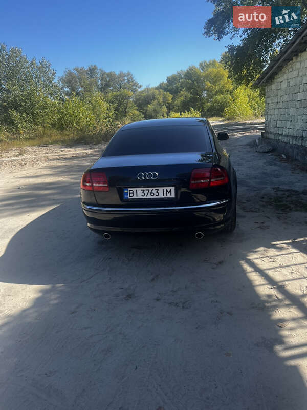 Седан Audi A8 2008 в Кременчуці