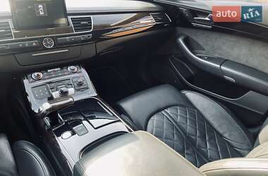 Седан Audi A8 2011 в 