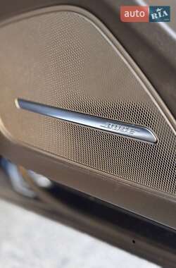 Седан Audi A8 2013 в 