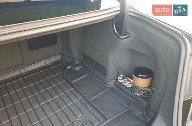 Седан Audi A8 2017 в 