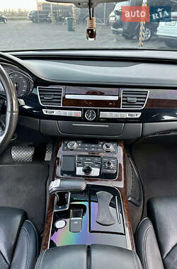 Седан Audi A8 2014 в 