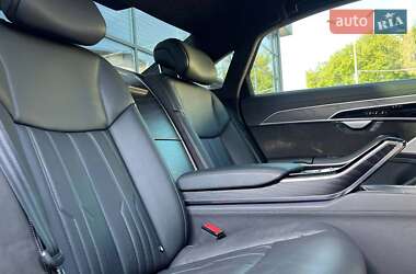 Седан Audi A8 2019 в 