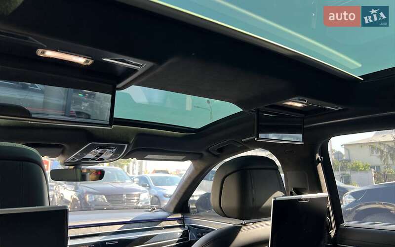 Седан Audi A8 2019 в Івано-Франківську
