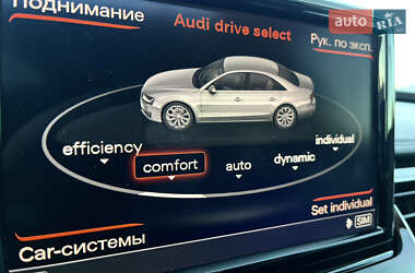 Седан Audi A8 2017 в 