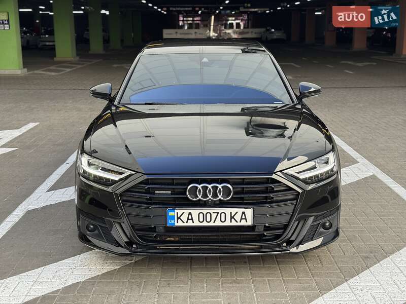 Седан Audi A8 2021 в Києві