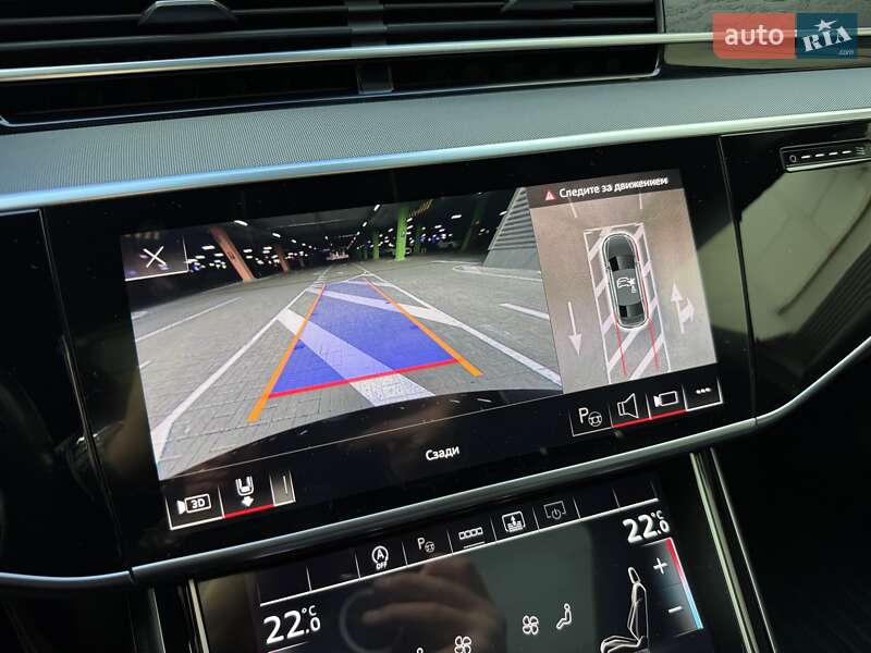 Седан Audi A8 2021 в Києві