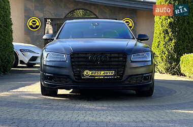 Седан Audi A8 2015 в 