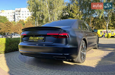Седан Audi A8 2015 в 