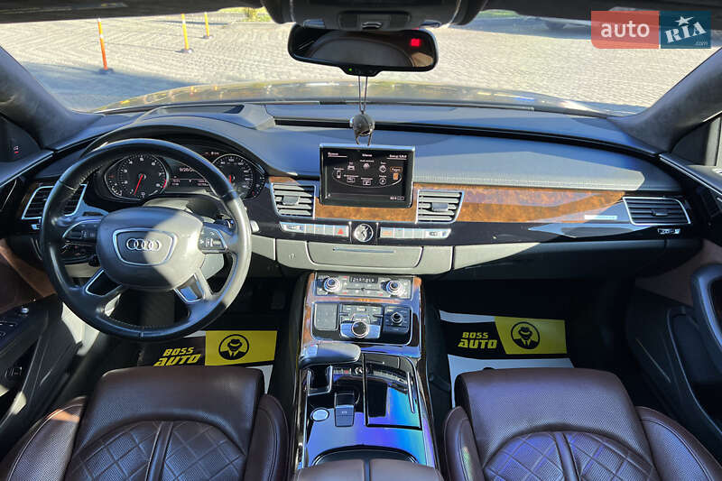 Седан Audi A8 2015 в Львове фото 20 Седан Audi A8 2015 в Львове