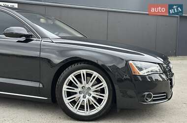 Седан Audi A8 2013 в 
