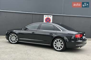 Седан Audi A8 2013 в 