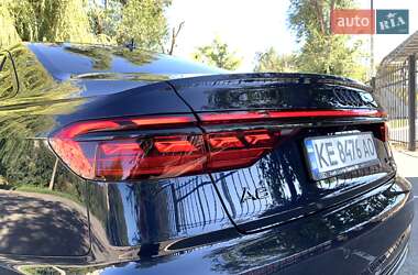 Седан Audi A8 2023 в 