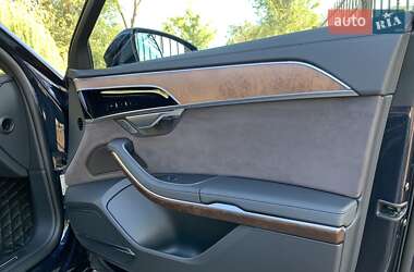 Седан Audi A8 2023 в 