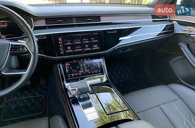 Седан Audi A8 2023 в 