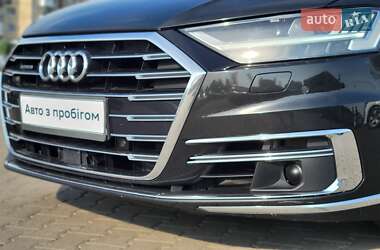 Седан Audi A8 2018 в 