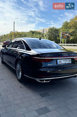 Седан Audi A8 2021 в 