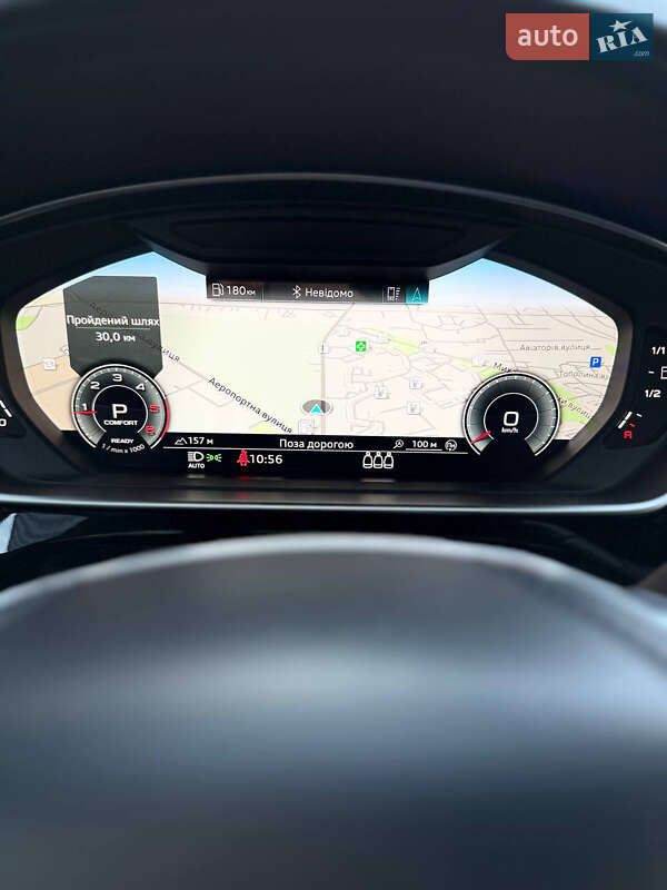Седан Audi A8 2021 в Дніпрі