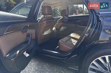 Седан Audi A8 2018 в 