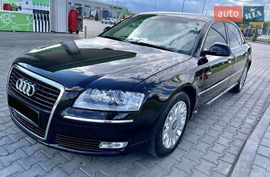 Седан Audi A8 2009 в 