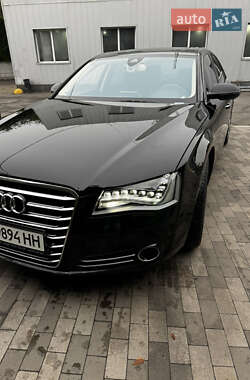 Седан Audi A8 2011 в 