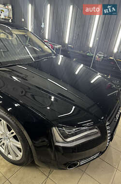 Седан Audi A8 2011 в 