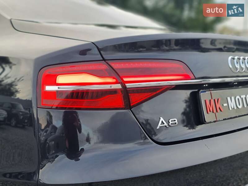 Седан Audi A8 2014 в Києві