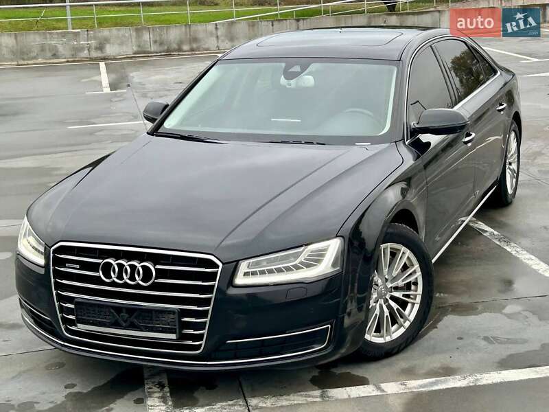 Седан Audi A8 2014 в Киеве