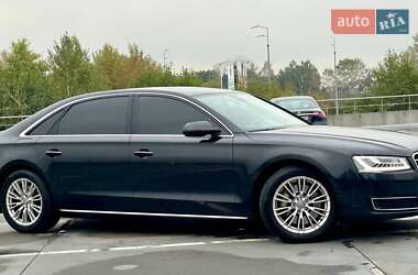 Седан Audi A8 2014 в 