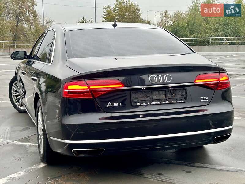 Седан Audi A8 2014 в Киеве