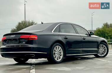 Седан Audi A8 2014 в 