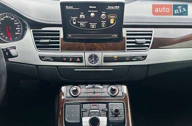 Седан Audi A8 2014 в 